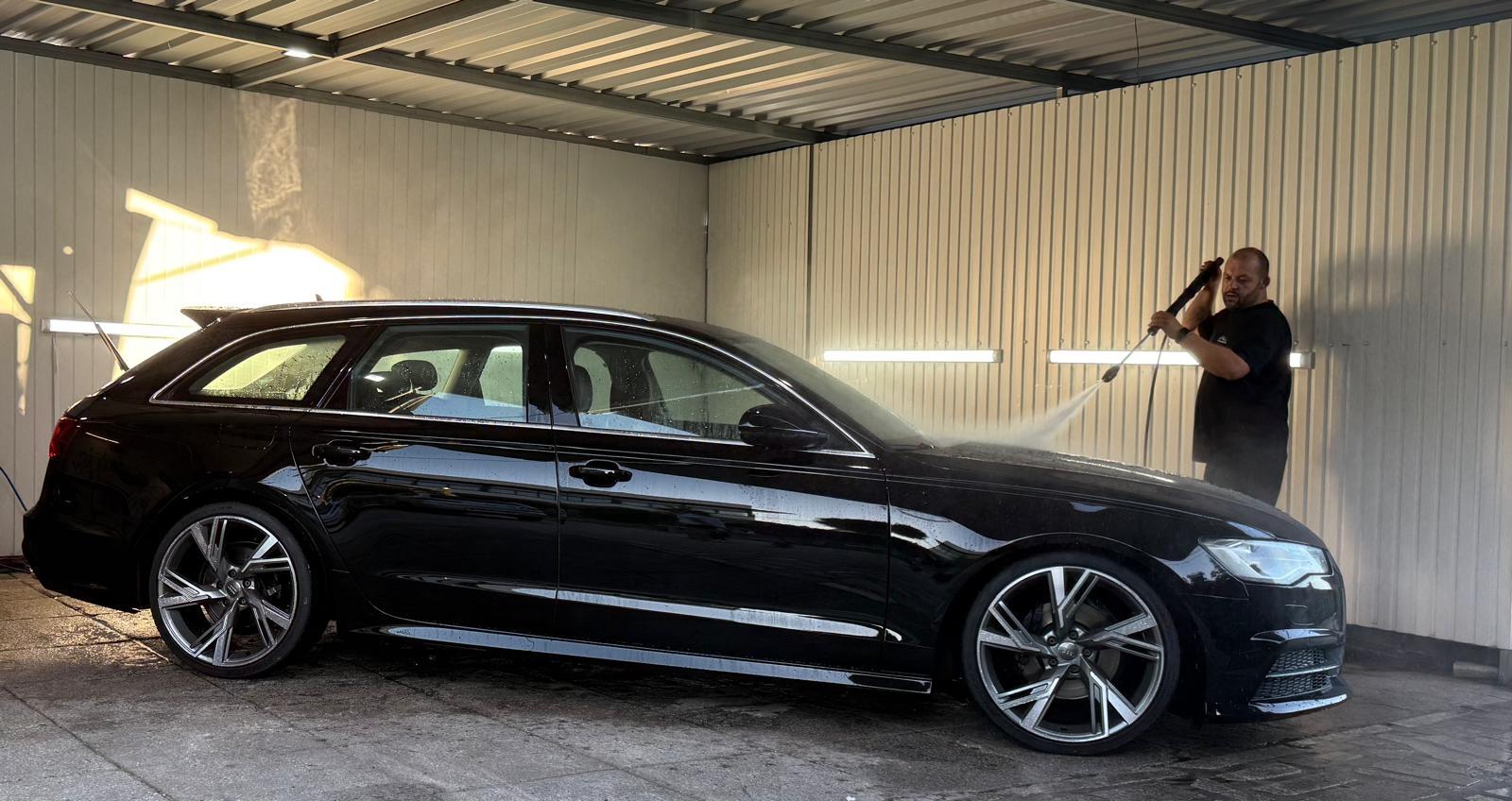 Lavagem de Veículos